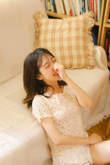 太子鹦鹉晒月